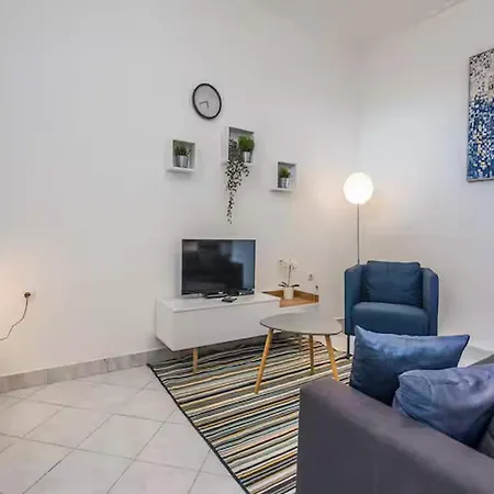 Nyaraló Coastal Couple Retreat In