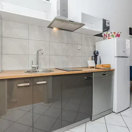 Nyaraló Coastal Couple Retreat In *