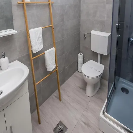 Nyaraló Coastal Couple Retreat In